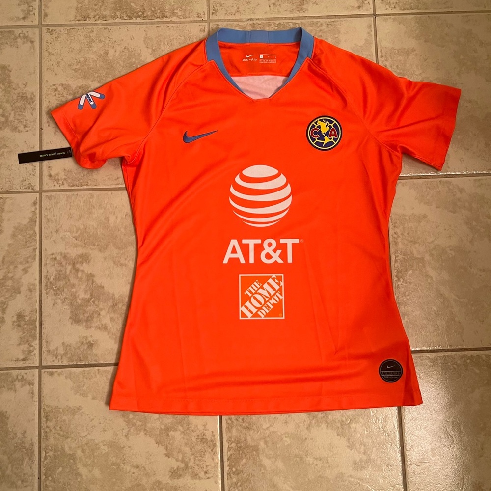 Nike Club America Third Jersey
2019 - S
